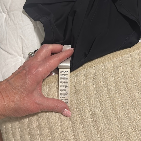 Spanx cami - Picture 7 of 8